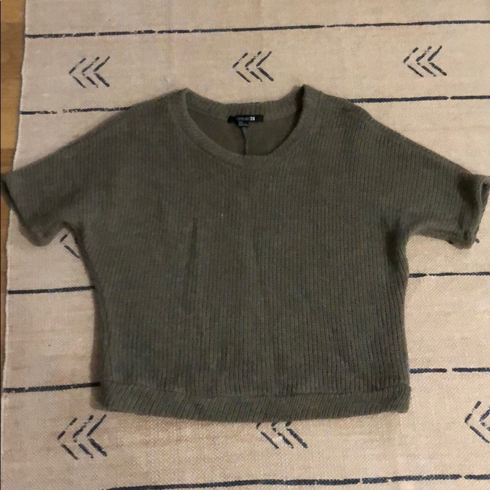 Brown Knitted Short Sleeve Sweater